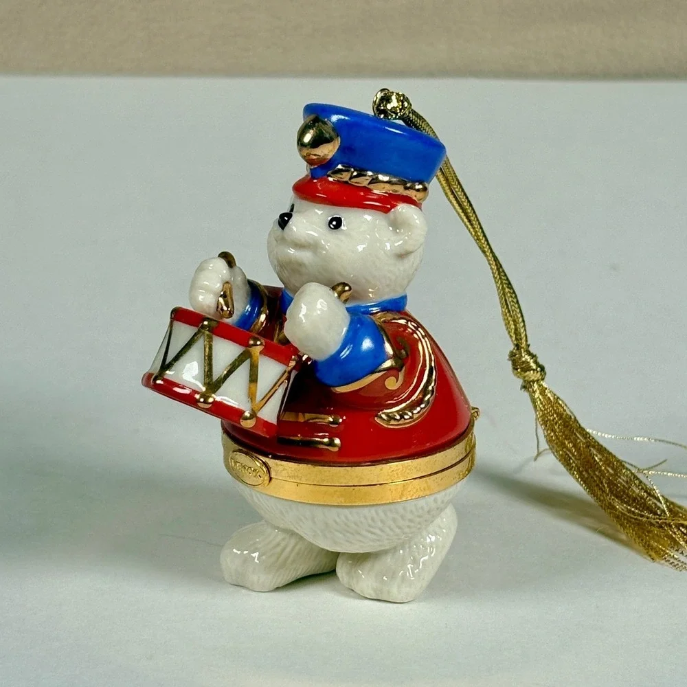 Lenox BEAR BOX Porcelain Christmas Tree Holiday Ornament‎ in Original Box